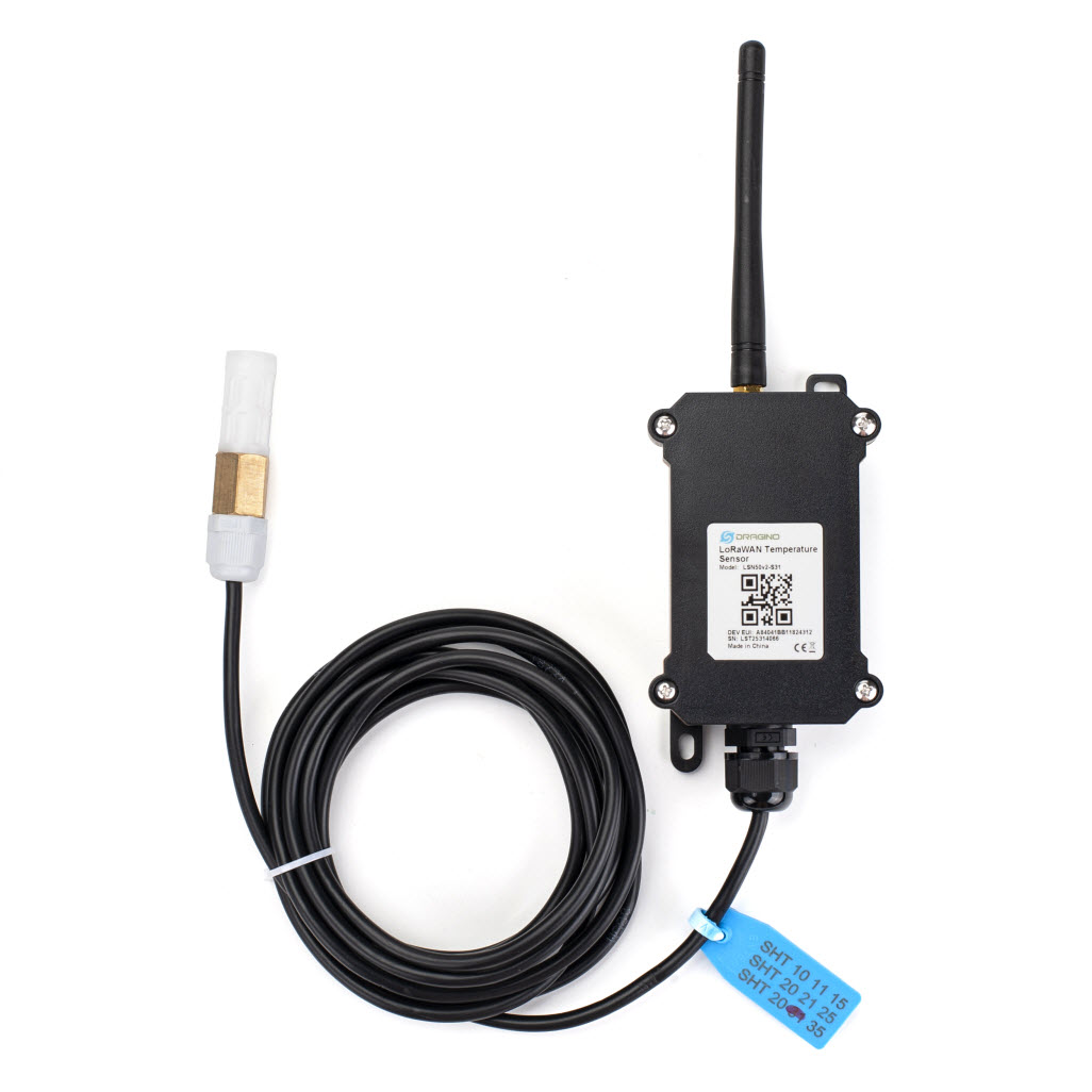 Monitor temperature and humidity of greenhouse of Hydroponics setup